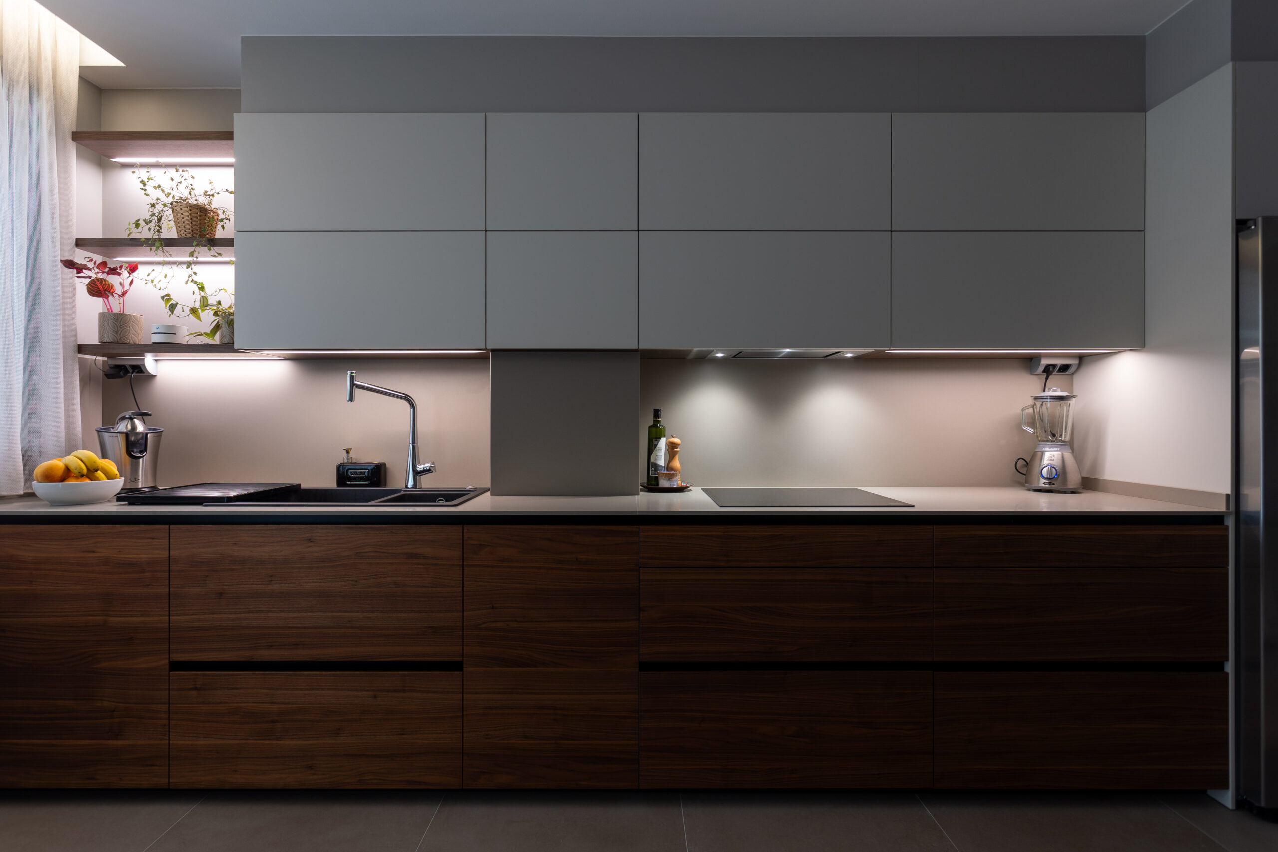 Cocina blanco nogal y grafeno