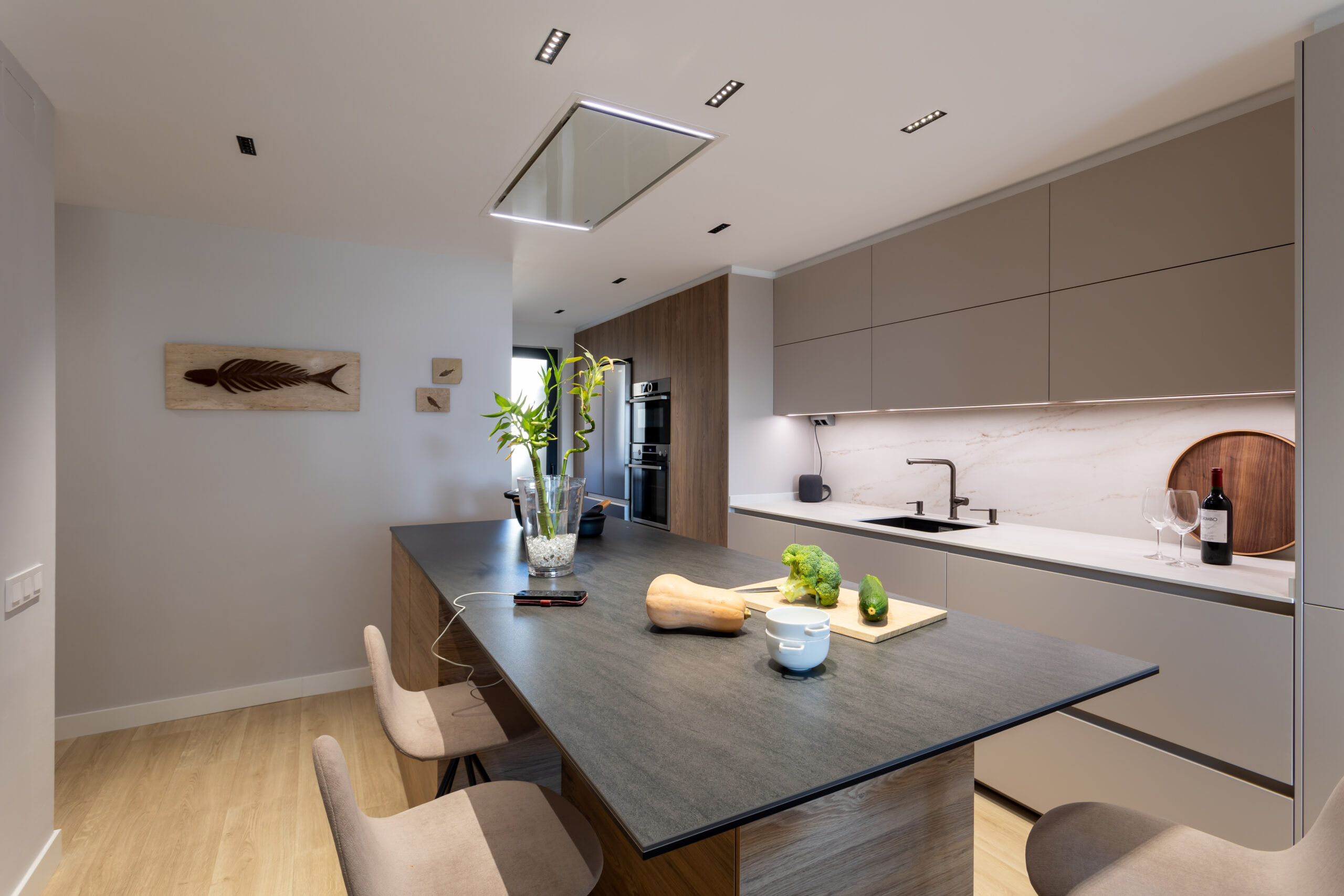 Cocina Laca Cashmere Kairos y grafeno